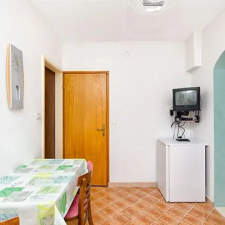 Guest house Milena 3*